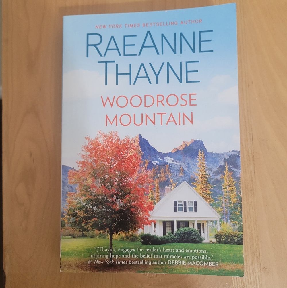 💲2️⃣ Raeanne Thayne Woodrose Mountain Paperback Contemporary Romance Novel